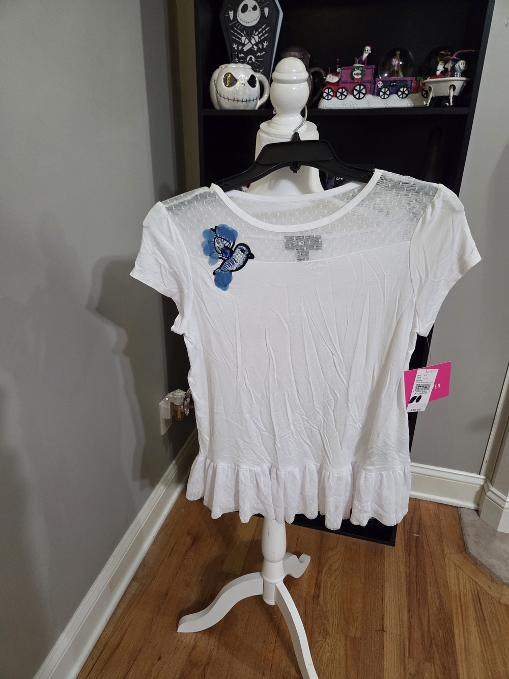 Amy Byer White Flutter-Hem Tee with Blue Patch